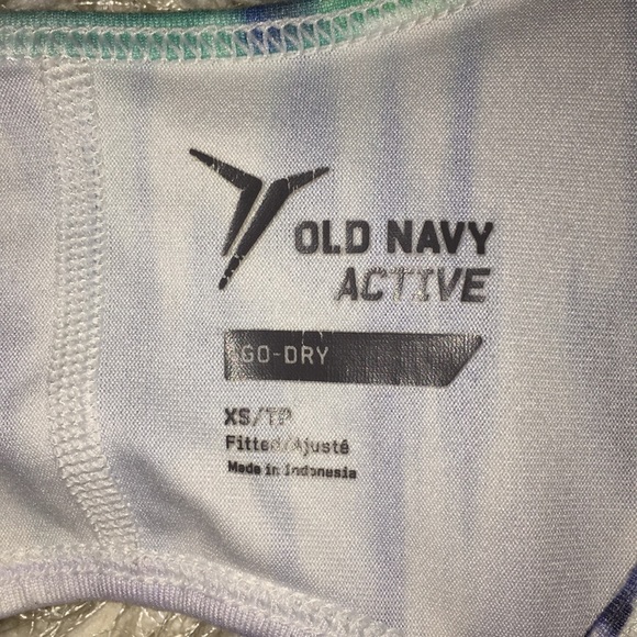 Old Navy Women’s Tank - Picture 3 of 3